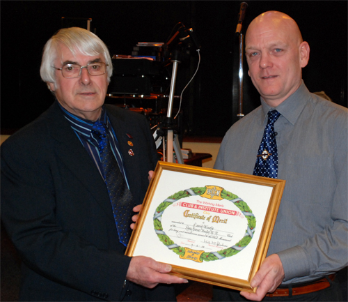 Dave Windle gets a presentation from the CIU for 10 years service to the club!